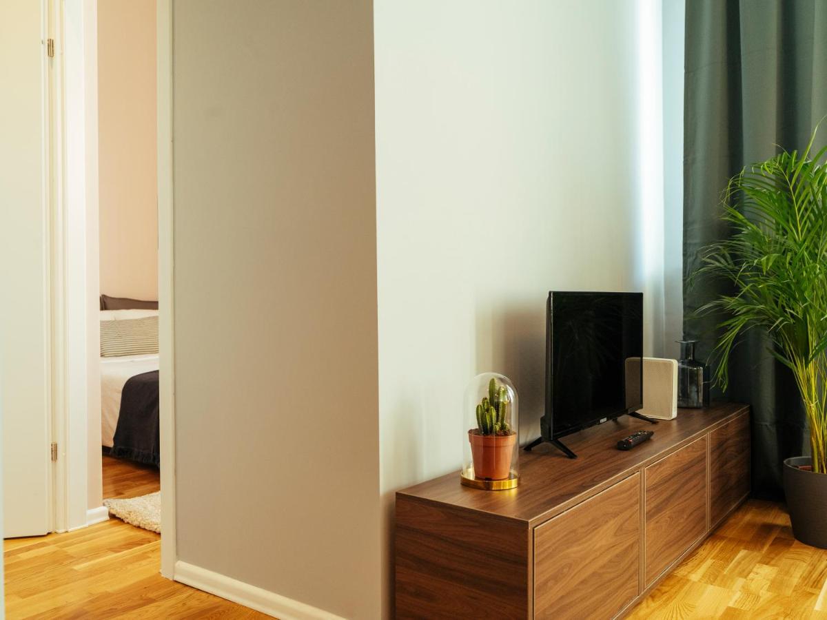 Beautiful Apartment - Top Location - Amazing Balcony 布加勒斯特 外观 照片