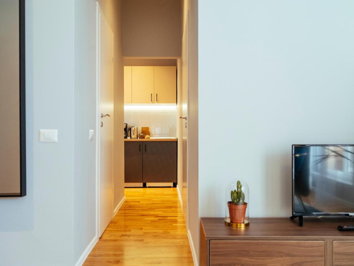 Beautiful Apartment - Top Location - Amazing Balcony 布加勒斯特 外观 照片